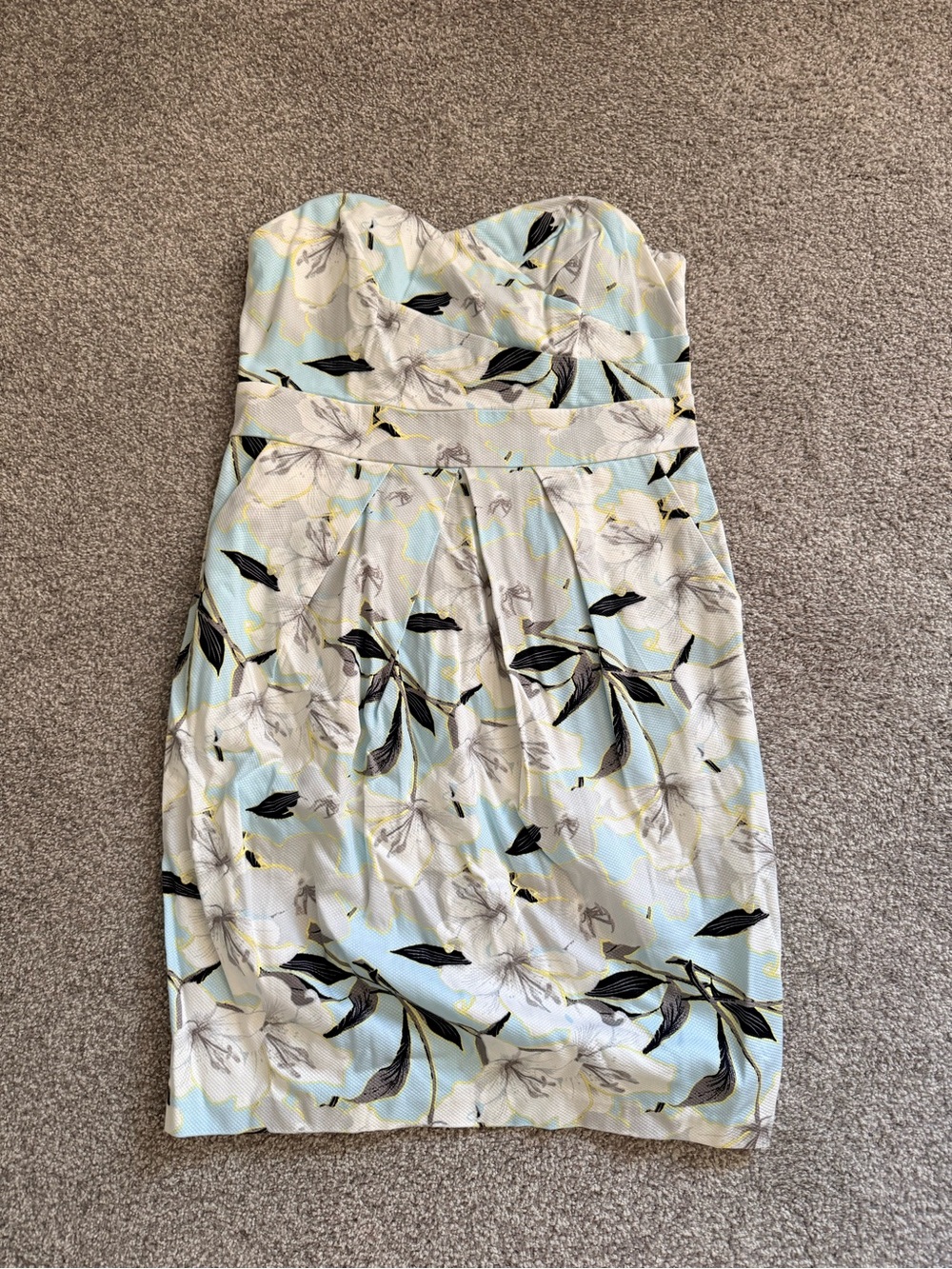 Ricki’s Floral Strapless Dress – Size 8